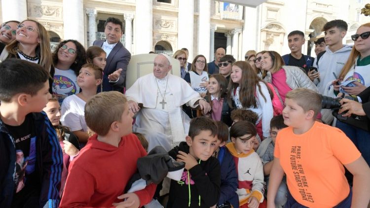 La Piazza Dei Bambini Fragili Opera Beato Luigi Novarese